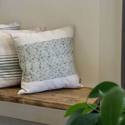 کوسن دستبافت طرح سنتی